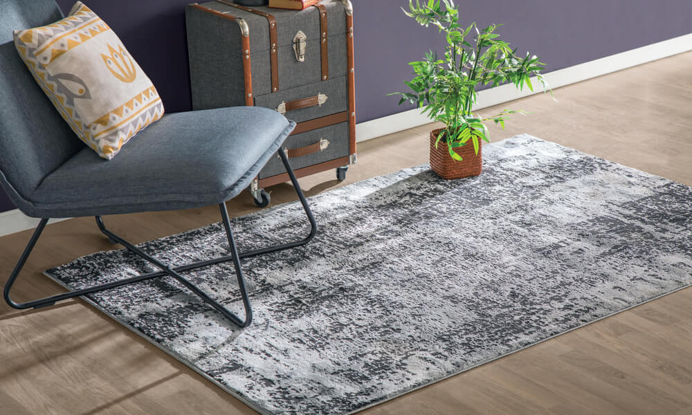 Como limpar carpetes como um profissional/ Com processos práticos e eficazes. como limpar carpetes